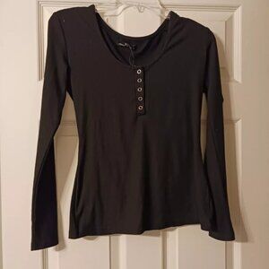 Lexislove henley top Size M fits like a small